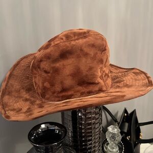 Vintage hat and belt, cowboy cowgirl style for Halloween costume old western